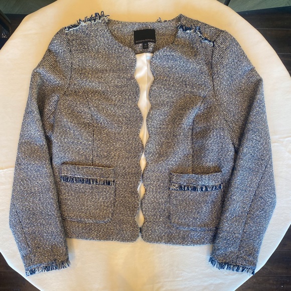 Banana Republic Scalloped Front Tweed Jacket LIKE NEW - Picture 1 of 5